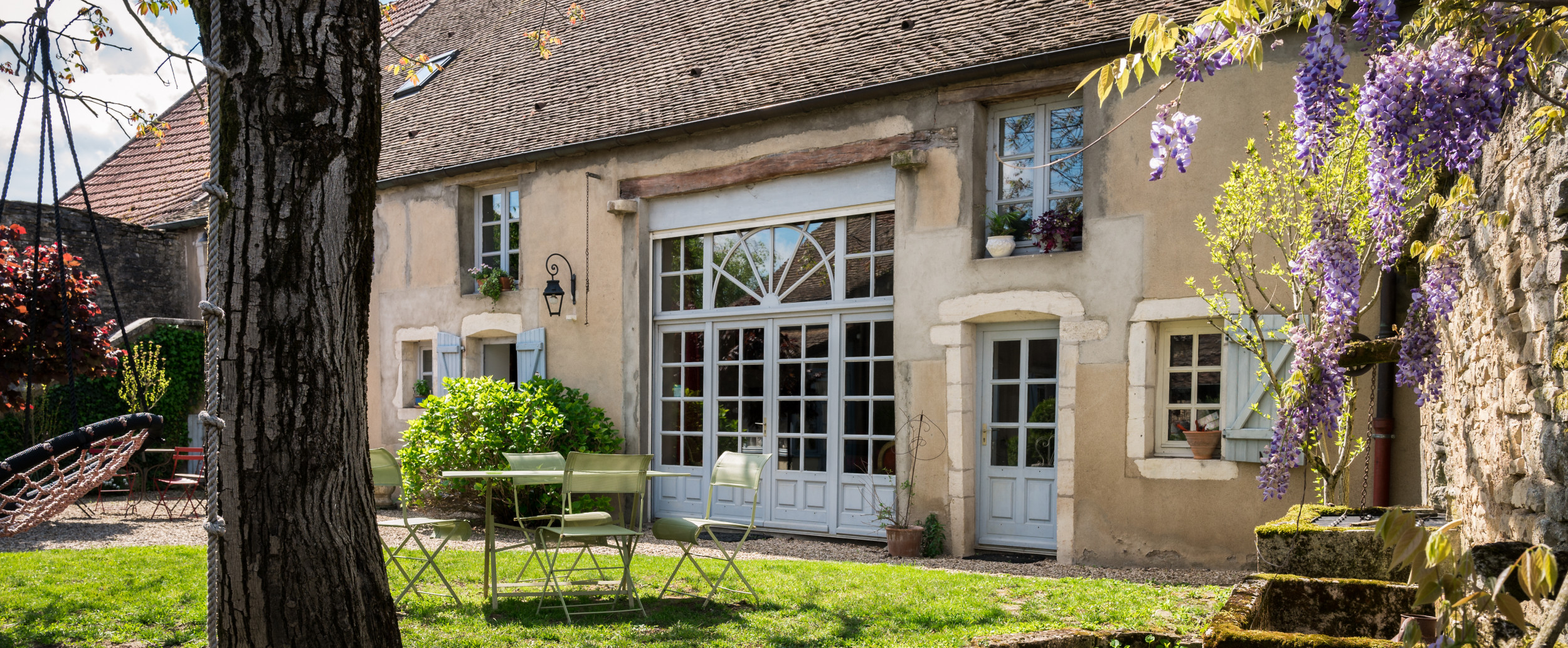 Sonderloesung Fenster Tuer fuer alten Stall